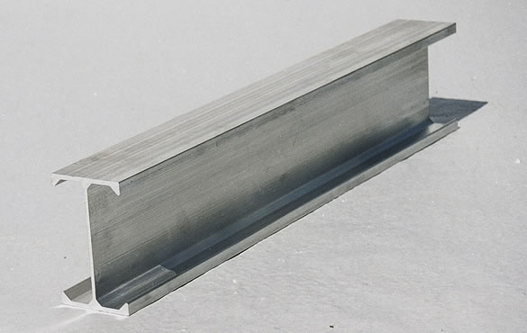 Support en aluminium